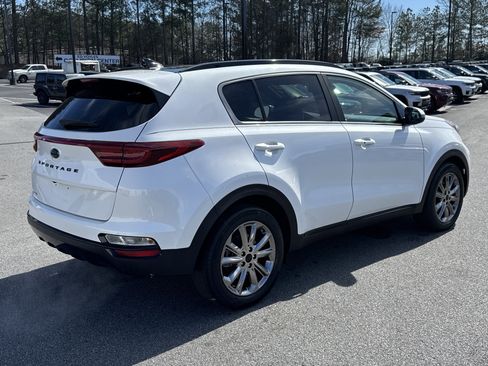 Used 2022 Kia Sportage Nightfall Edition w/ Nightfall Fwd Premium Package image 3