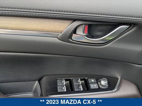 Used 2023 MAZDA CX-5 Signature AWD/4WD image 11
