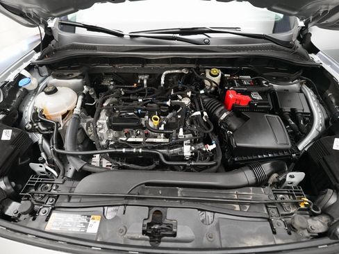 Used 2022 Ford Escape SE w/ Convenience Package image 3