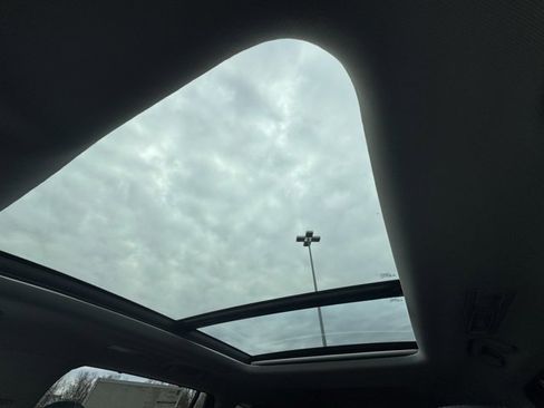 New 2026 Toyota Highlander Platinum image 38