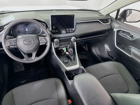 Certified 2025 Toyota RAV4 XLE image 19
