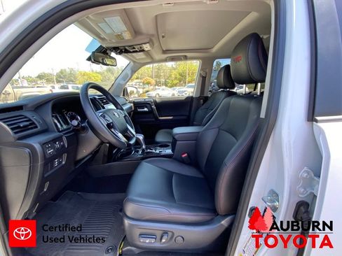 Certified 2024 Toyota 4Runner TRD Off-Road Premium w/ Moonroof Package AWD/4WD image 33