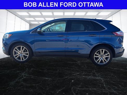 Used 2023 Ford Edge Titanium w/ Equipment Group 301A AWD/4WD image 2
