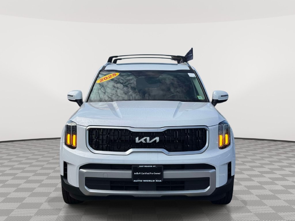 Used 2025 Kia Telluride EX AWD/4WD image 2