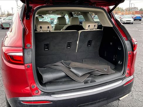 Used 2020 Buick Enclave Premium w/ Sun and Sites Package image 19