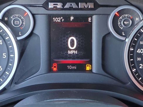 Used 2026 RAM 1500 Express AWD/4WD image 22