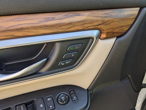 Used 2019 Honda CR-V EX-L image 18