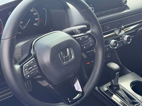 Used 2022 Honda Civic Sport image 10