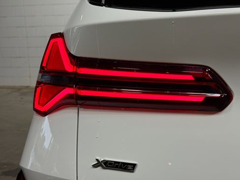 New 2026 BMW X3 xDrive30 w/ Premium Package image 10