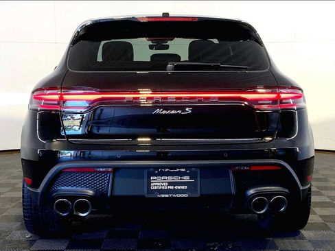 Certified 2022 Porsche Macan S AWD/4WD image 6