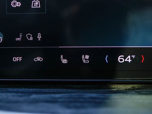 Certified 2025 Audi Q5 Premium Plus w/ Premium Plus image 27