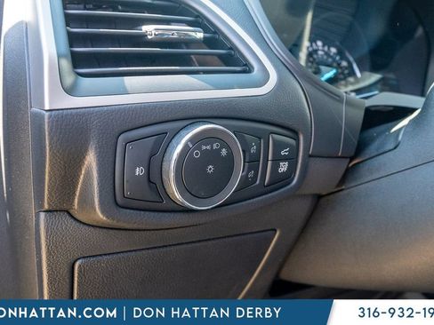 Used 2024 Ford Edge SEL w/ Sport Appearance Package AWD/4WD image 14