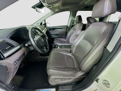Used 2018 Honda Odyssey Elite image 13