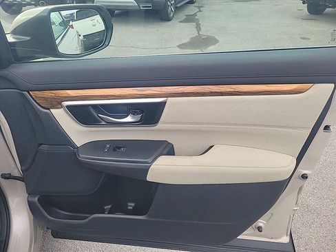 Used 2018 Honda CR-V EX image 30
