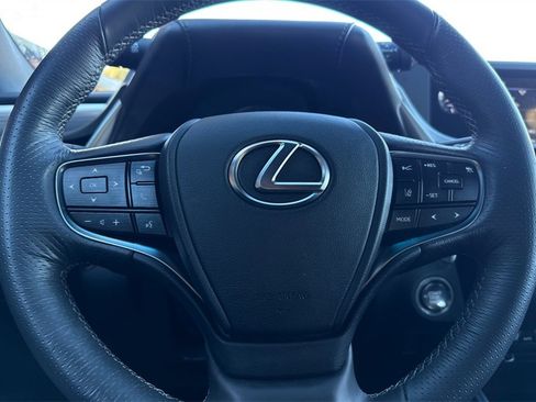 Used 2019 Lexus ES 350 image 26