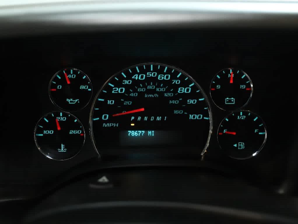 Used 2014 Chevrolet Express 2500 RWD image 19