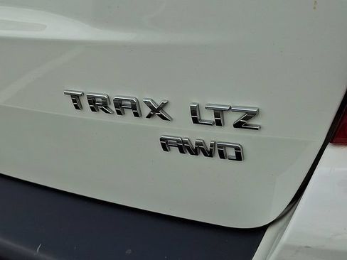 Used 2015 Chevrolet Trax LTZ AWD/4WD image 5