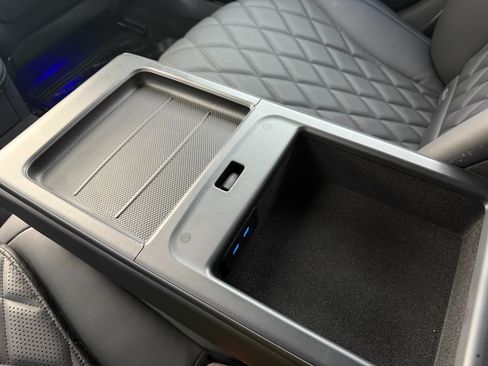 Used 2023 Mercedes-Benz S 580 4MATIC Sedan image 26