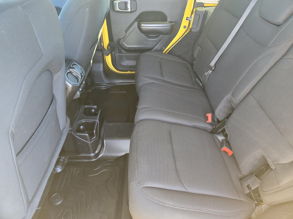 Used 2020 Jeep Wrangler Unlimited Sport S AWD/4WD image 24