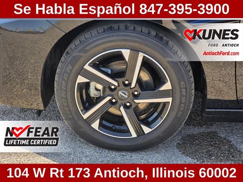Used 2024 Nissan Sentra SV FWD image 15