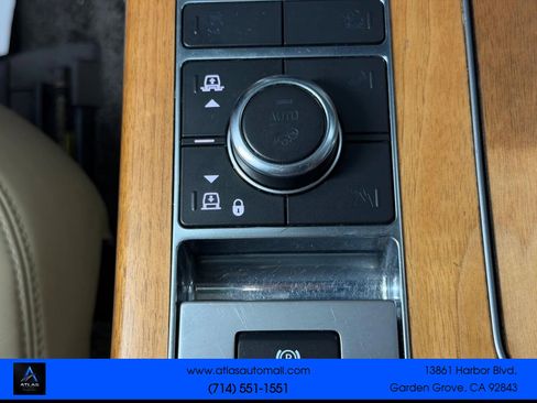 Used 2018 Land Rover Range Rover Supercharged AWD/4WD image 37