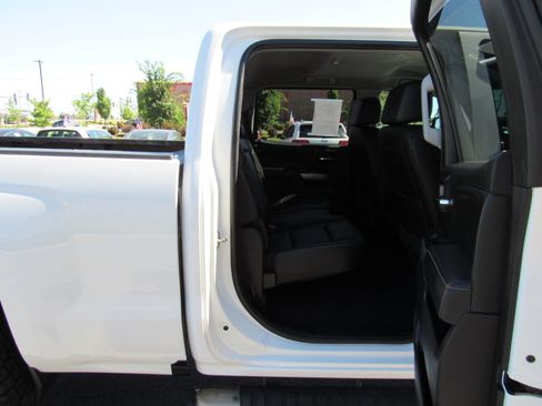 Used 2018 Chevrolet Silverado 2500 LTZ w/ Duramax Plus Package AWD/4WD image 36