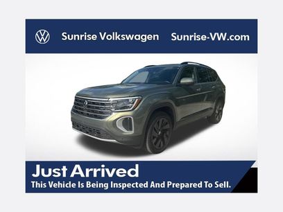 Used 2026 Volkswagen Atlas SE w/ Panoramic Sunroof Package