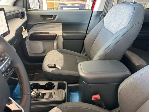 New 2026 Ford Maverick XLT w/ XLT Luxury Package image 19