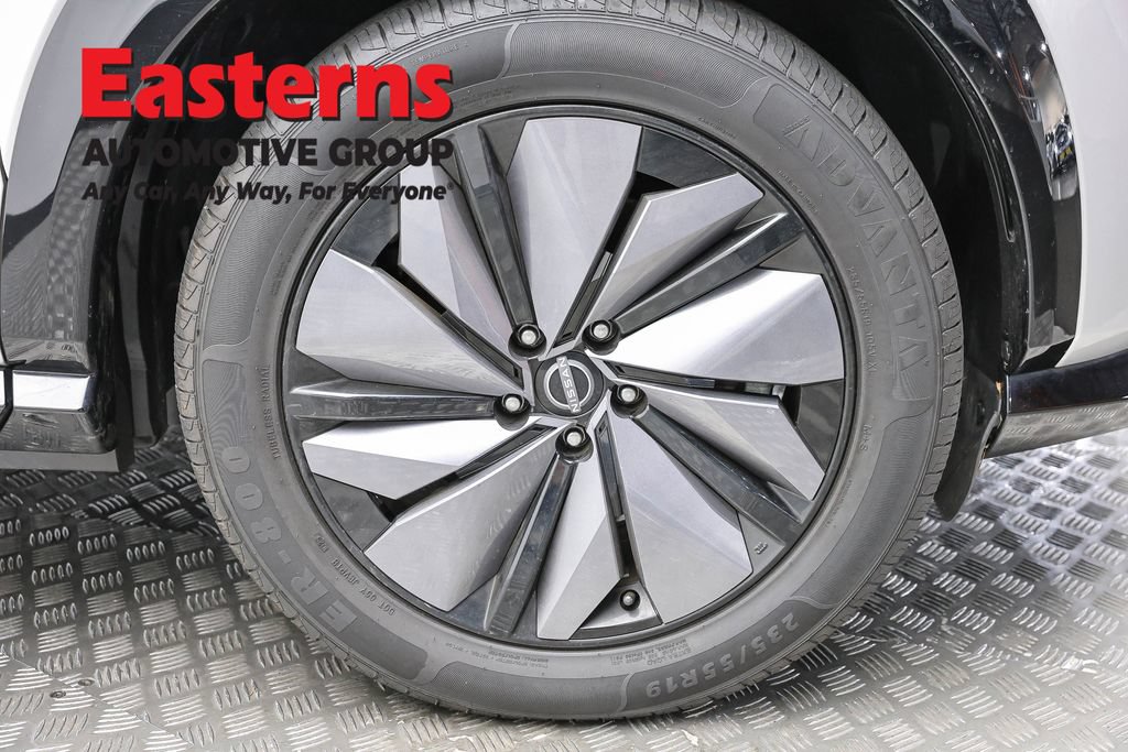Used 2023 Nissan Ariya FWD image 29