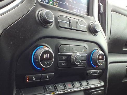 Used 2019 Chevrolet Silverado 1500 LT w/ All-Star Edition image 14