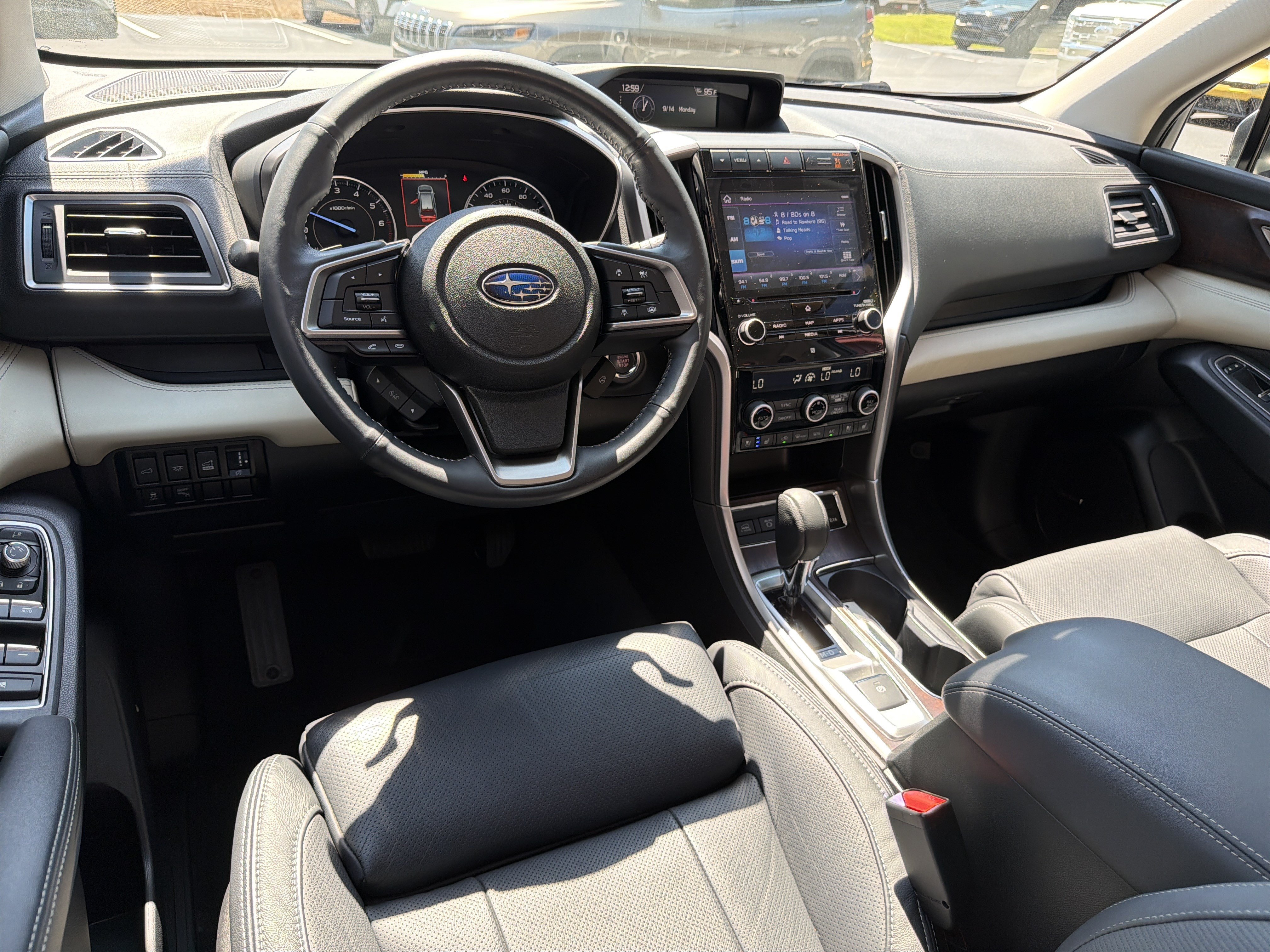 Used 2022 Subaru Ascent Touring AWD/4WD image 23
