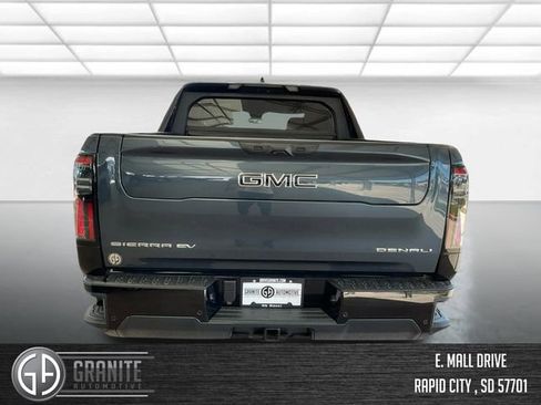 New 2025 GMC Sierra EV Denali AWD/4WD image 7