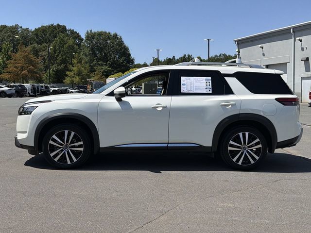 Used 2024 Nissan Pathfinder Platinum w/ Cargo Package AWD/4WD image 10