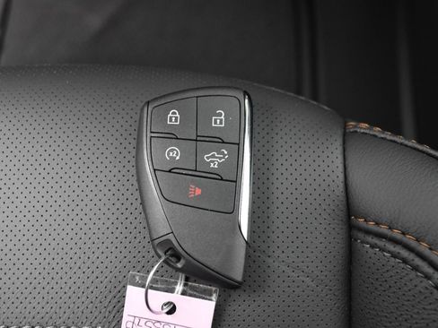 New 2026 GMC Sierra 2500 AT4 w/ AT4 Premium Plus Package image 15