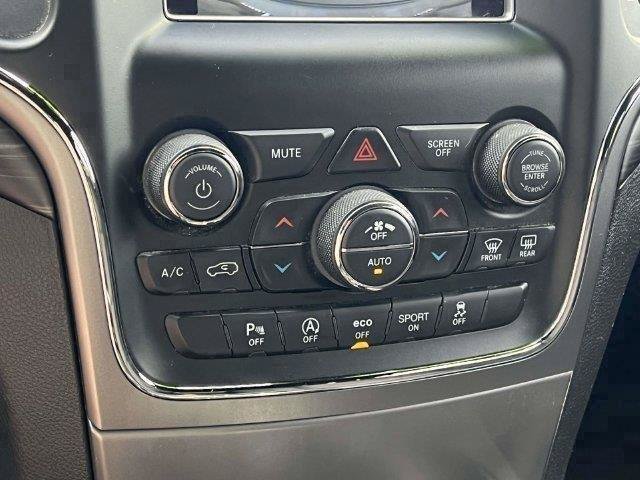 Used 2020 Jeep Grand Cherokee Laredo AWD/4WD image 25