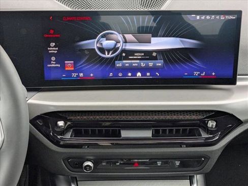 New 2026 BMW 330i Sedan w/ M Sport Package image 12