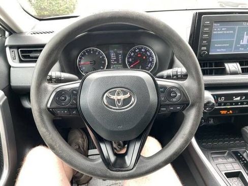 Used 2019 Toyota RAV4 XLE FWD image 26