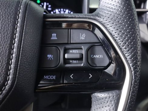 Used 2022 Toyota Tundra SR5 w/ TRD Off-Road Package image 13