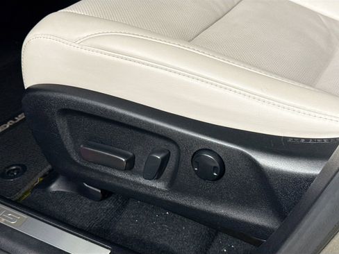 Used 2022 Lexus RX 450h AWD w/ Premium Package image 24