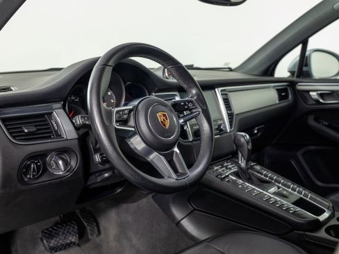 Used 2017 Porsche Macan GTS image 12
