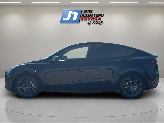 Used 2024 Tesla Model Y Long Range AWD/4WD image 8