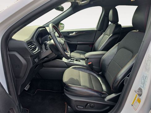 Used 2023 Ford Escape ST-Line AWD/4WD image 10