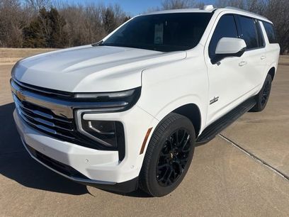 Certified 2025 Chevrolet Suburban LT w/ Comfort Package