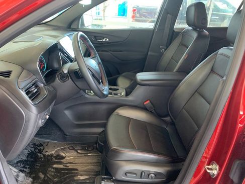 Used 2024 Chevrolet Equinox RS w/ RS Leather Package image 8