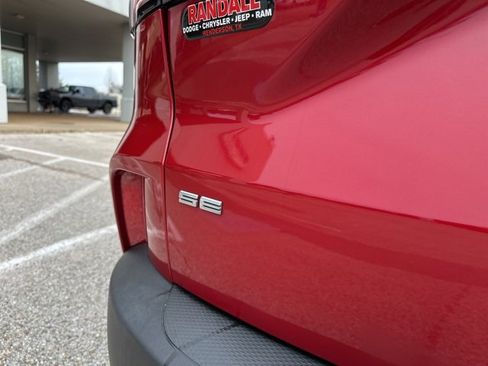 Used 2022 Ford Escape SE w/ SE Sport Appearance Package image 49