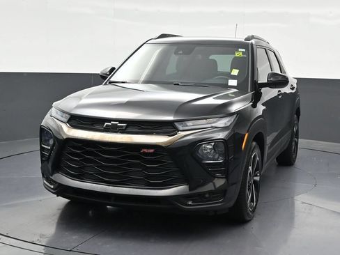 Used 2023 Chevrolet TrailBlazer RS FWD image 9
