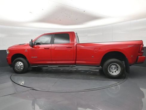 Used 2023 RAM 3500 Laramie AWD/4WD image 35
