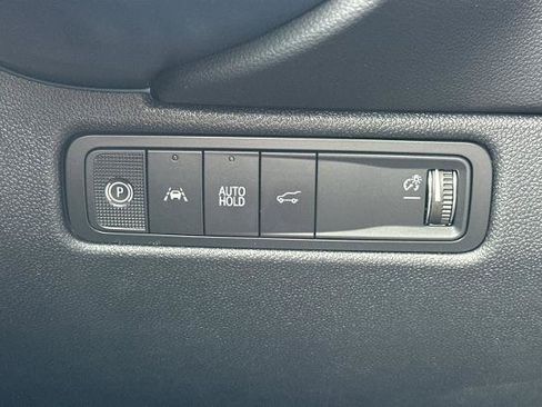 New 2026 Chevrolet Equinox EV LT FWD image 35