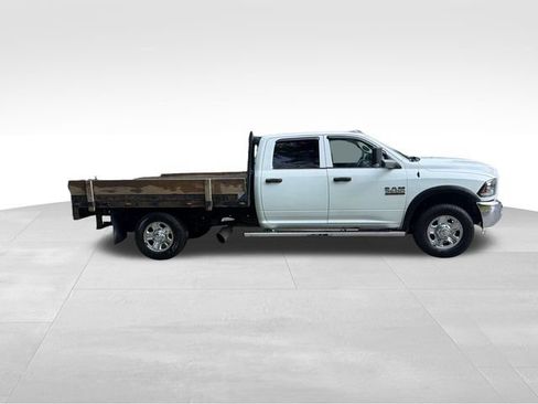 Used 2015 RAM 3500 Tradesman w/ Chrome Appearance Group AWD/4WD image 2