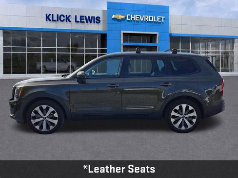 Used 2020 Kia Telluride EX w/ EX Premium Package AWD/4WD image 4